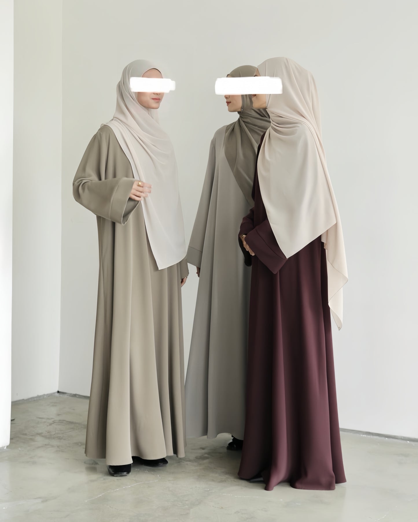 Essential Flow Abaya