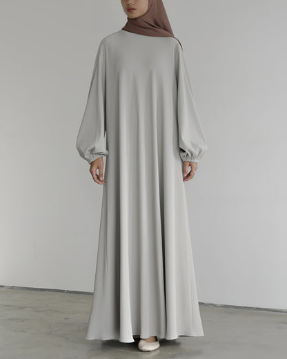 Essential Puff Abaya