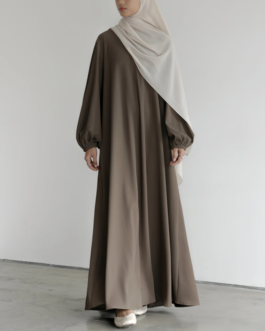 Essential Puff Abaya